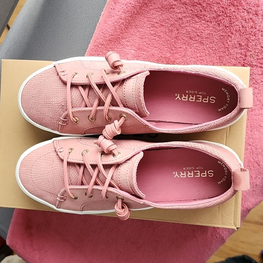Sperry Crest Vibe Platform sneaker in color, Rose
